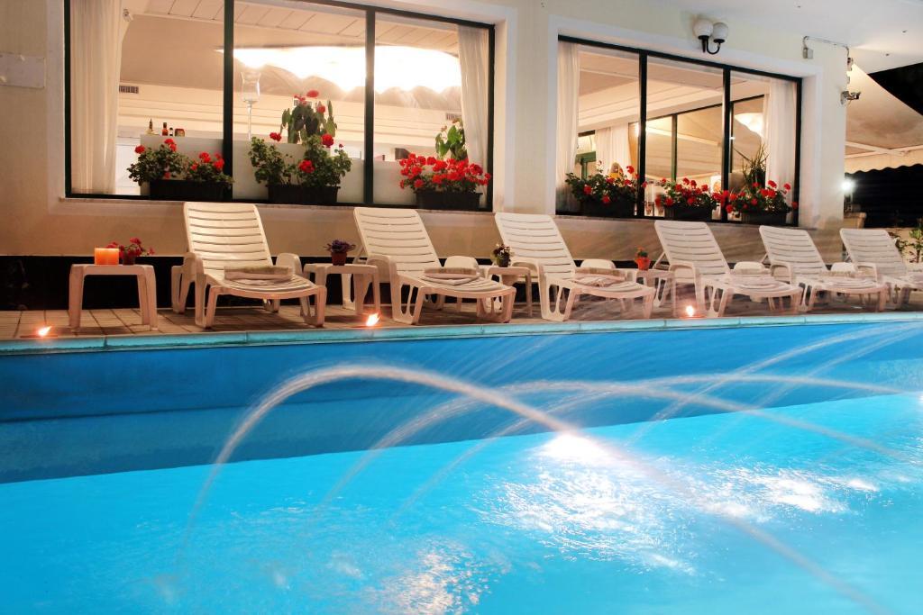 Hotel Garden Альбиссола-Марина Экстерьер фото
